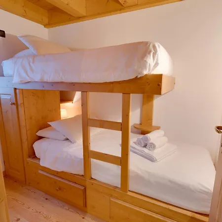 Appartement Borgo Nuovo Deluxe - Netflix, Plus, A 2 Minuti Dalle Piste Con Garage Box *