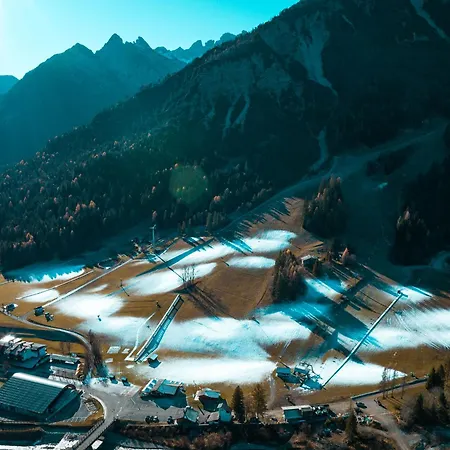 公寓 Borgo Nuovo Deluxe - Netflix, Plus, A 2 Minuti Dalle Piste Con Garage Box 上福尔尼