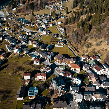 Appartement Borgo Nuovo Deluxe - Netflix, Plus, A 2 Minuti Dalle Piste Con Garage Box